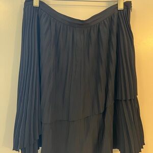 Wilfred Asymmetrical Black Pleated Skirt